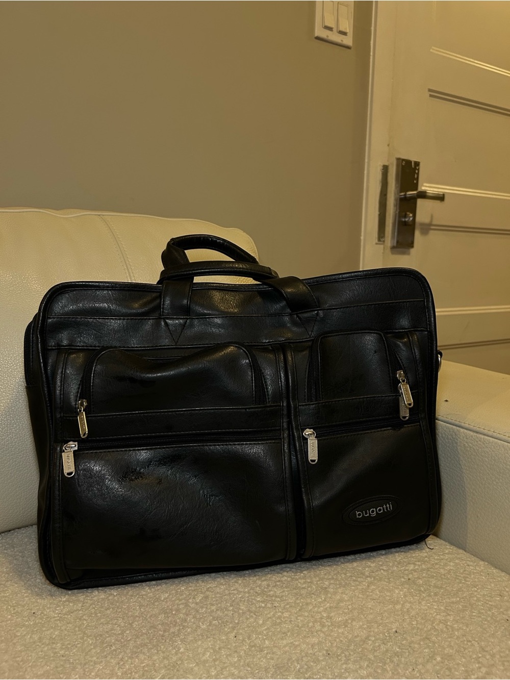 Bugatti Black Leather Men's Briefcase with Front Pockets